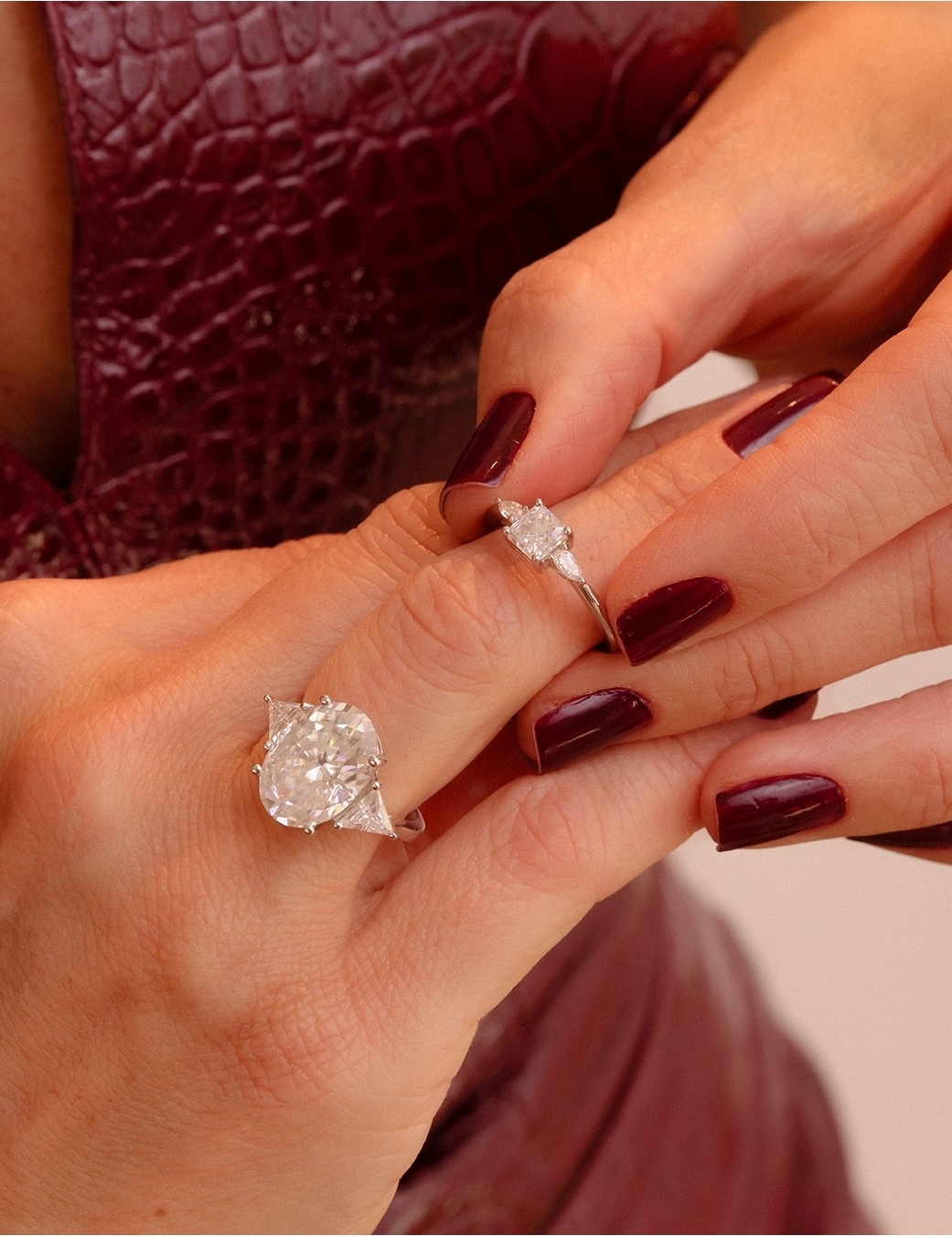 Anéis de moissanite em destaque